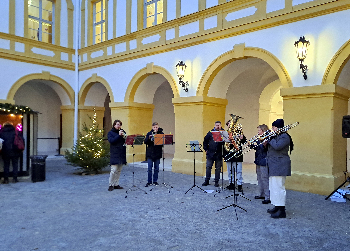 Vianočné trhy 2024 Schloss Hof